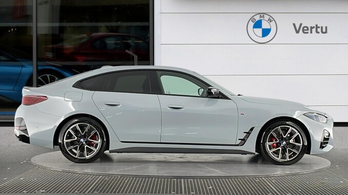 BMW 4 Series M440i xDrive MHT 5dr Step Auto [M Sport Pro Pack] Petrol Hatchback - Image 3